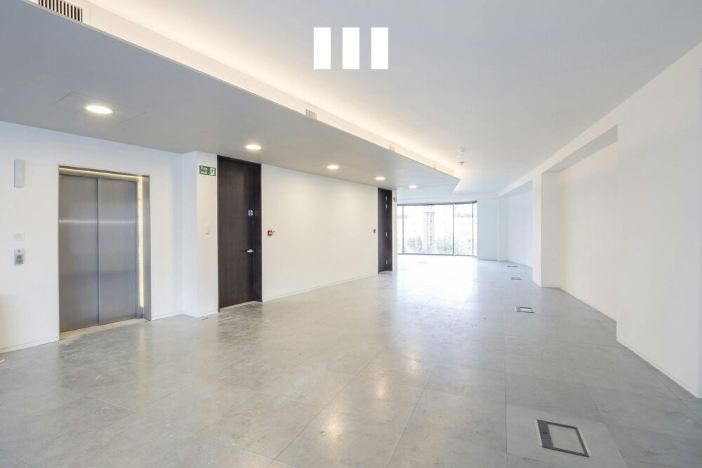 8 City Road, Moorgate, London, EC1, London, EC1Y 2AA
