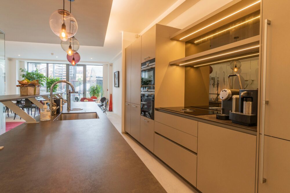 8 City Road, Moorgate, London, EC1, London, EC1Y 2AA
