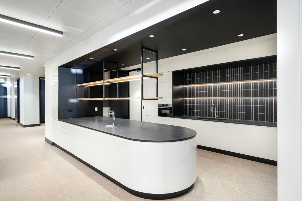 1 Whittington Avenue, London, EC3V 1LE