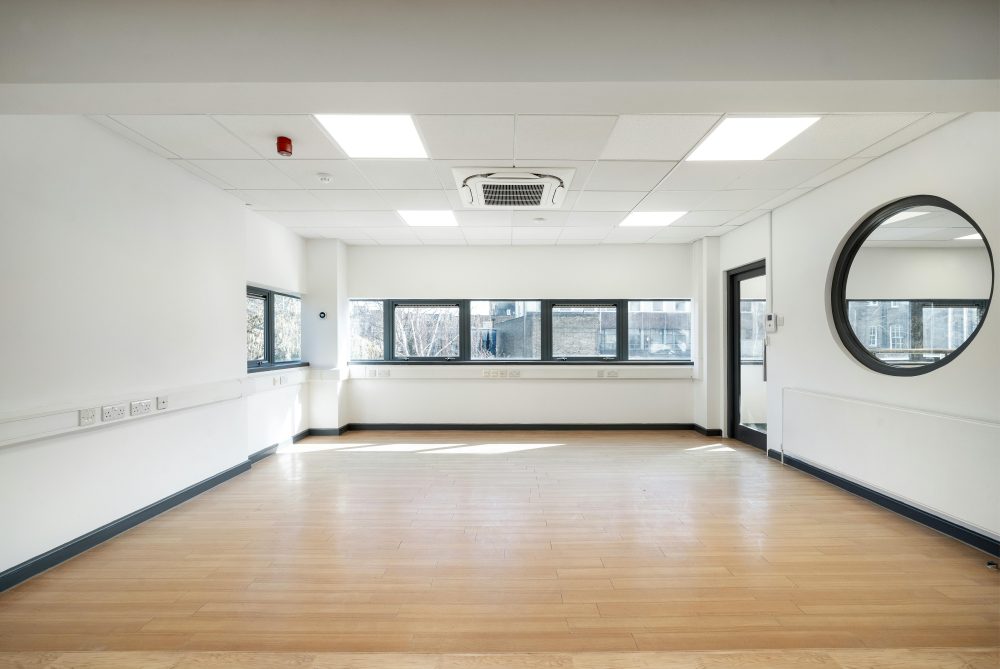 Unit 2000, London, NW5 3EW