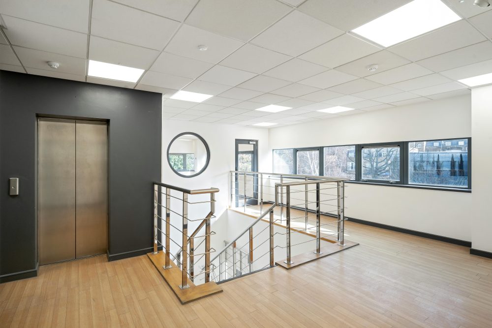 Unit 2000, London, NW5 3EW