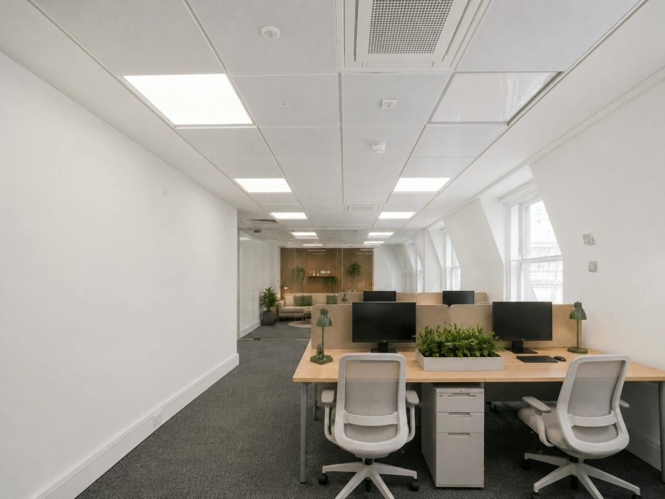 38 Lombard Street, EC3, London, EC3V 9BS